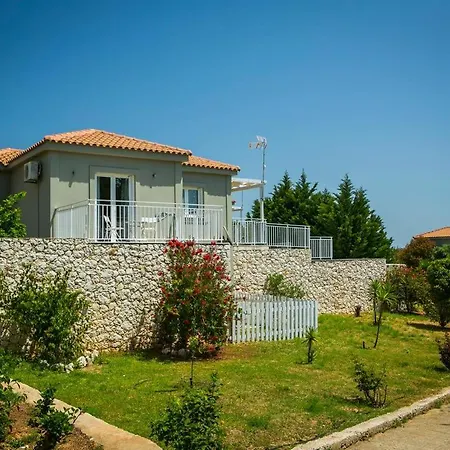 Sea View Villa *